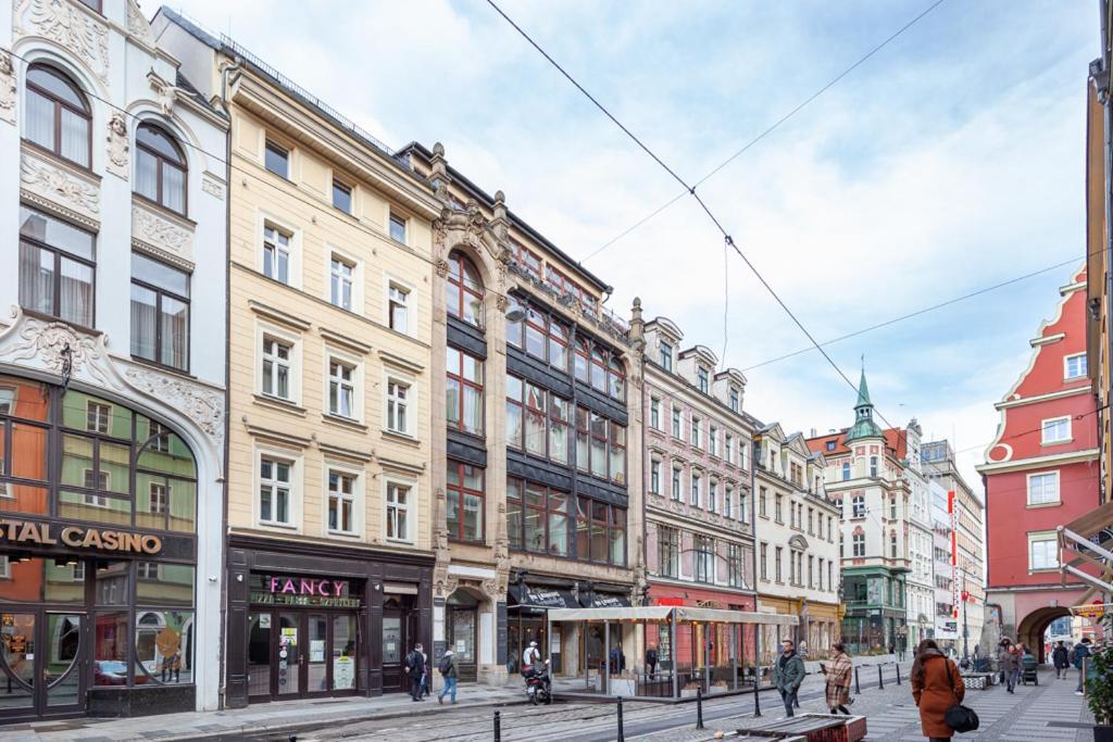 Oomph Wroclaw Deluxe Apt Ruska Apartment Ngoại thất bức ảnh