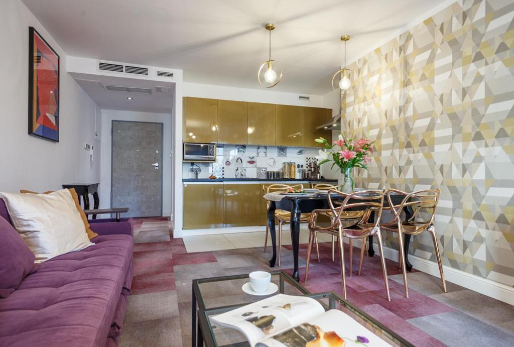 Oomph Wroclaw Deluxe Apt Ruska Apartment Ngoại thất bức ảnh